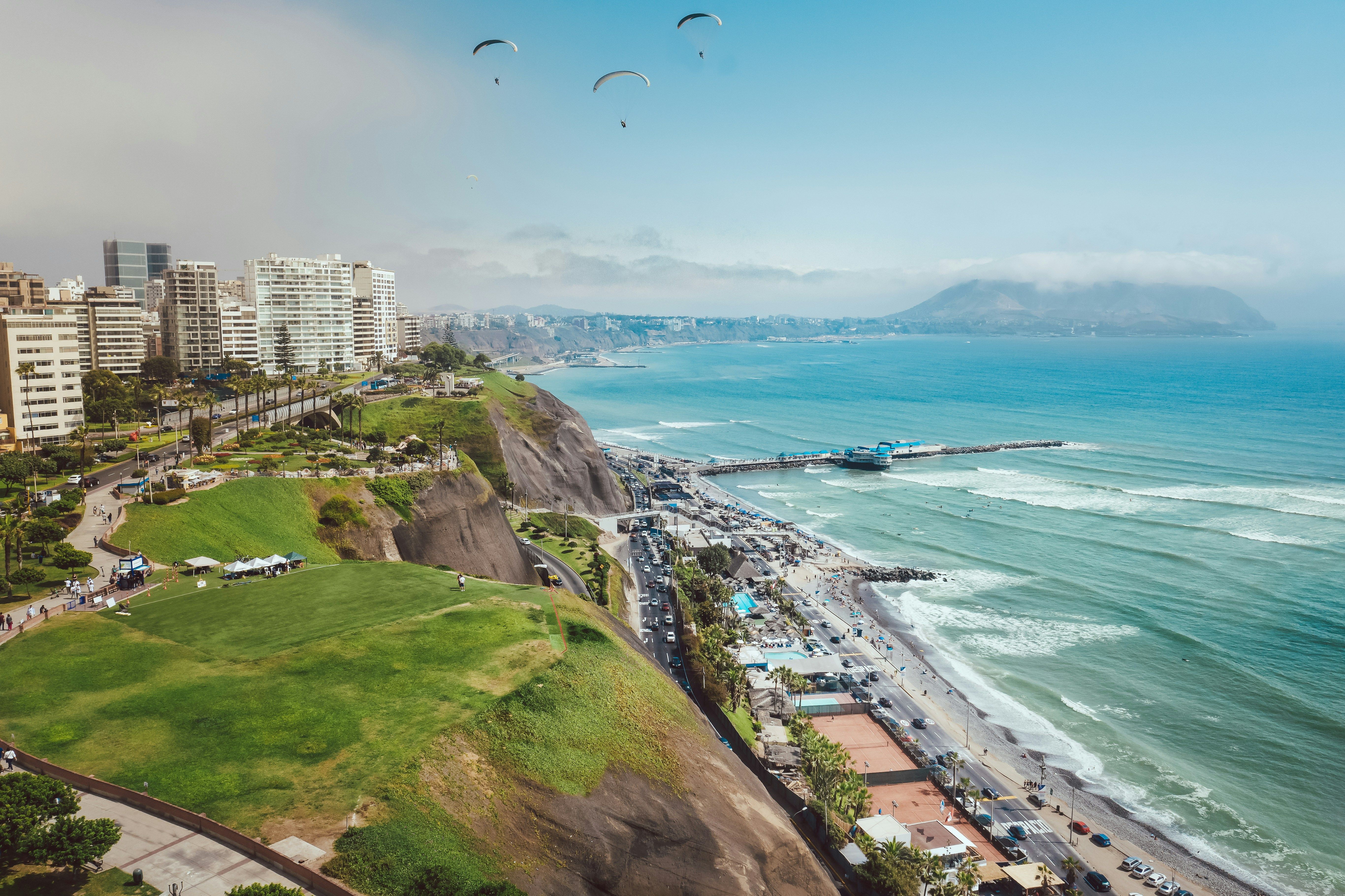 Paneles solares en Lima